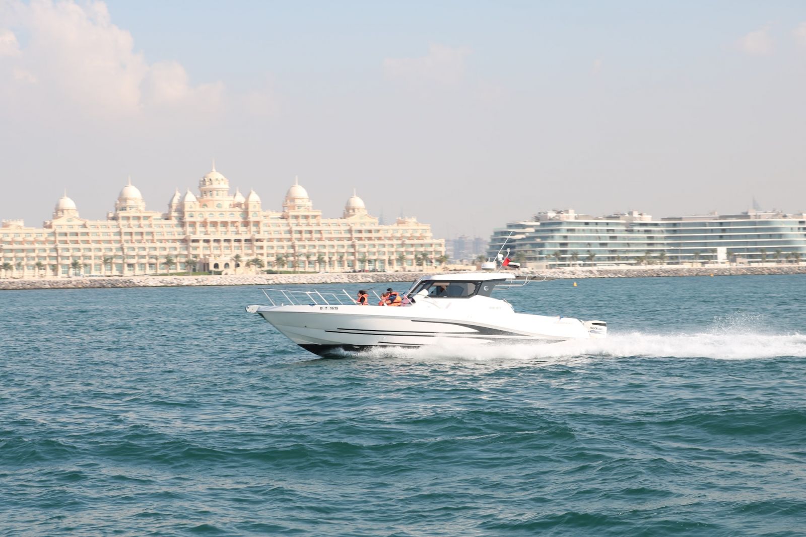 dubai prince yacht price