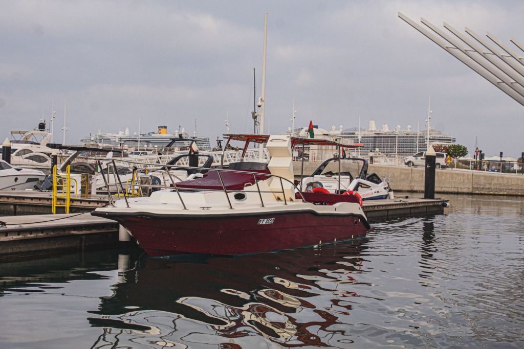 small yacht for sale dubai