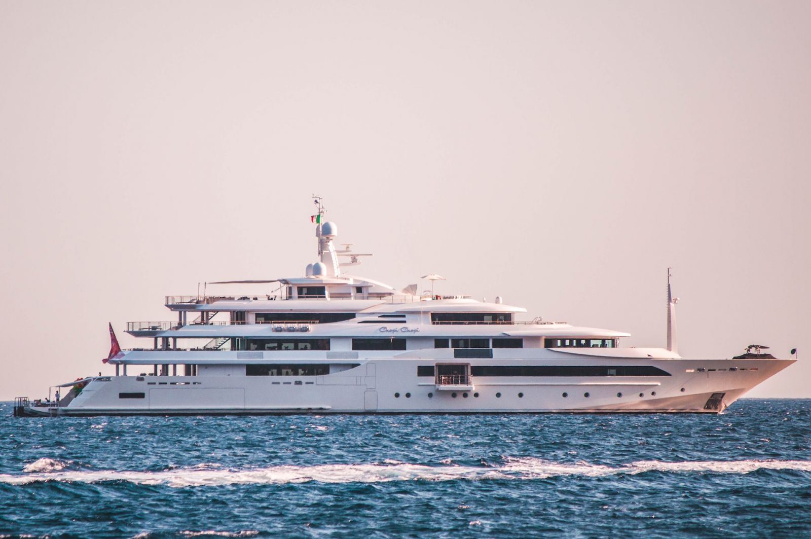 richest yacht in india