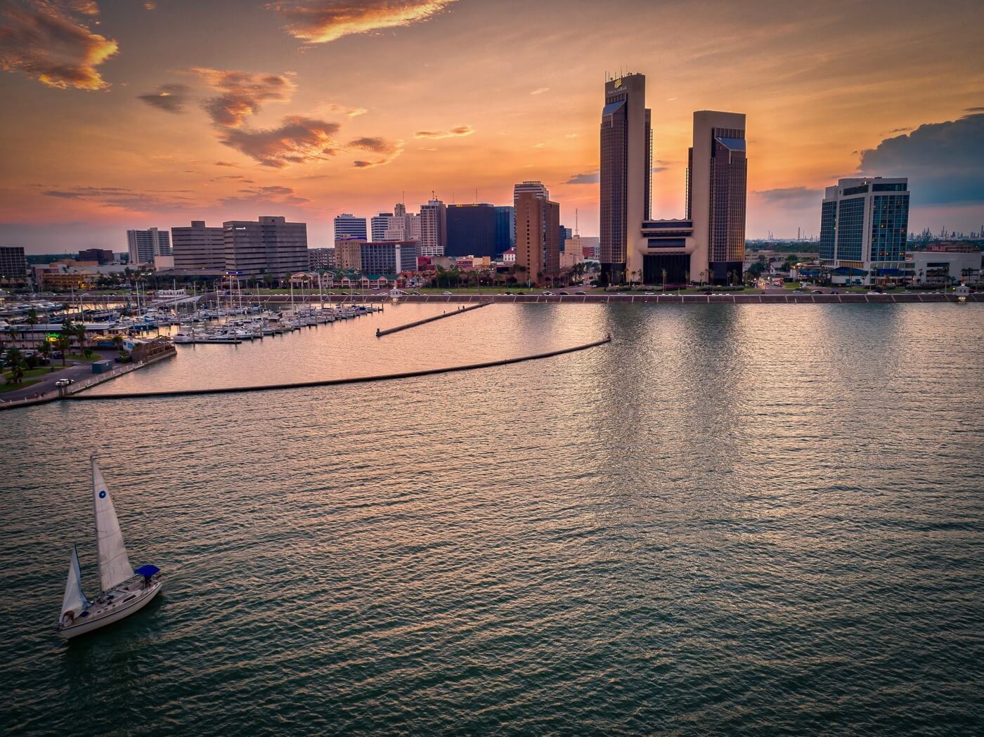 live aboard a sailboat