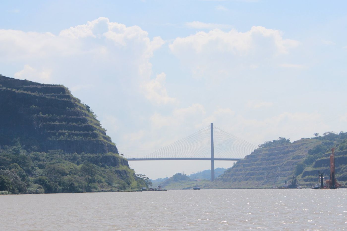 yacht panama canal