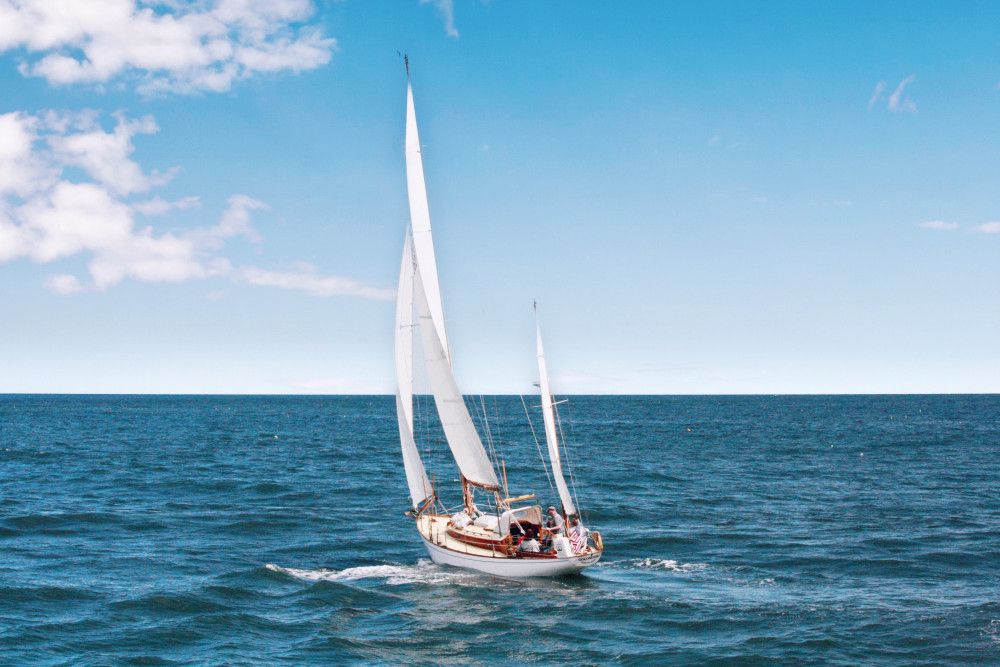 how much does a sailboat cost