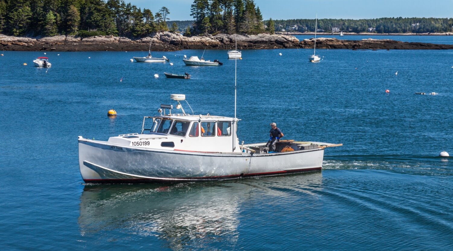 yacht types of boat