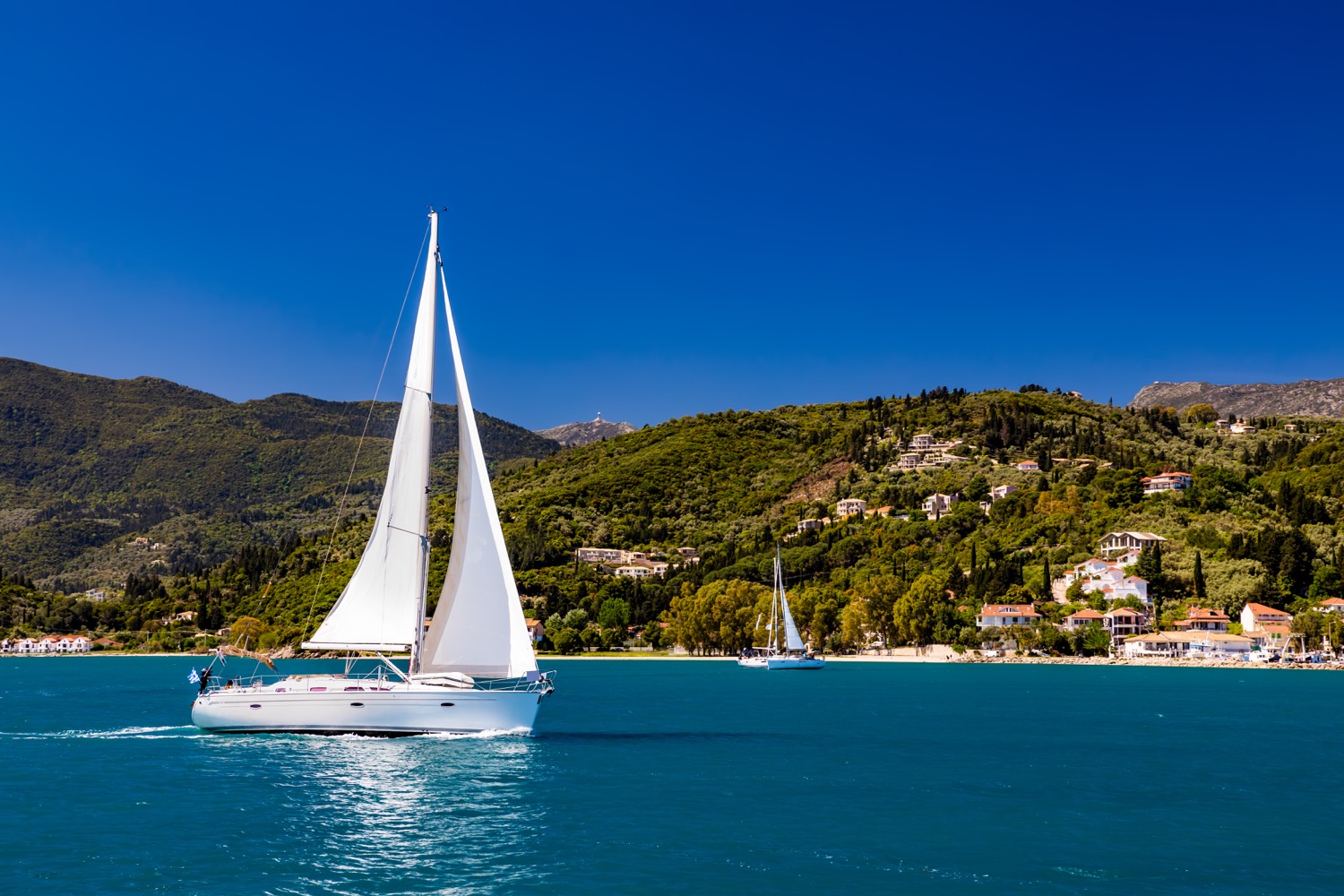 three hull yacht