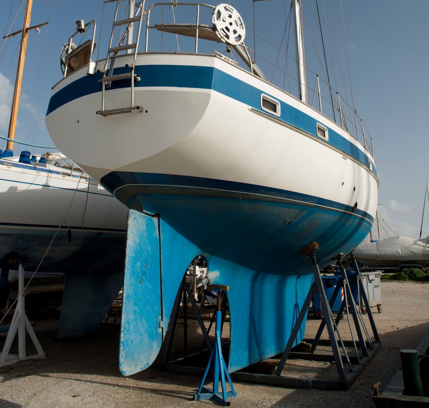 sailboat skeg rudder