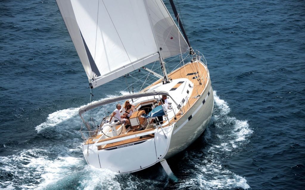 top rated yacht manufacturers