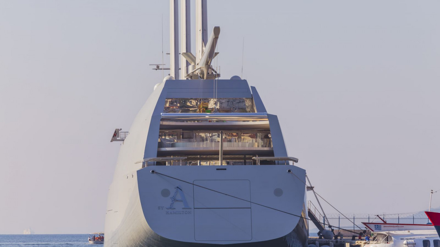 world's.largest sailing yacht