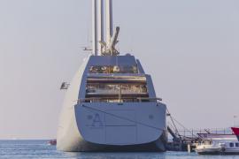 who owns the lady michelle yacht