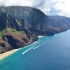 Hawaiian ocean with vulcanic mountains