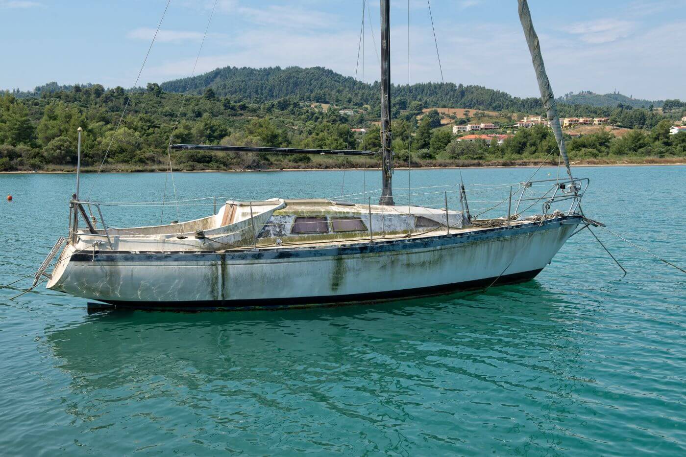 cheap sailboat cruises