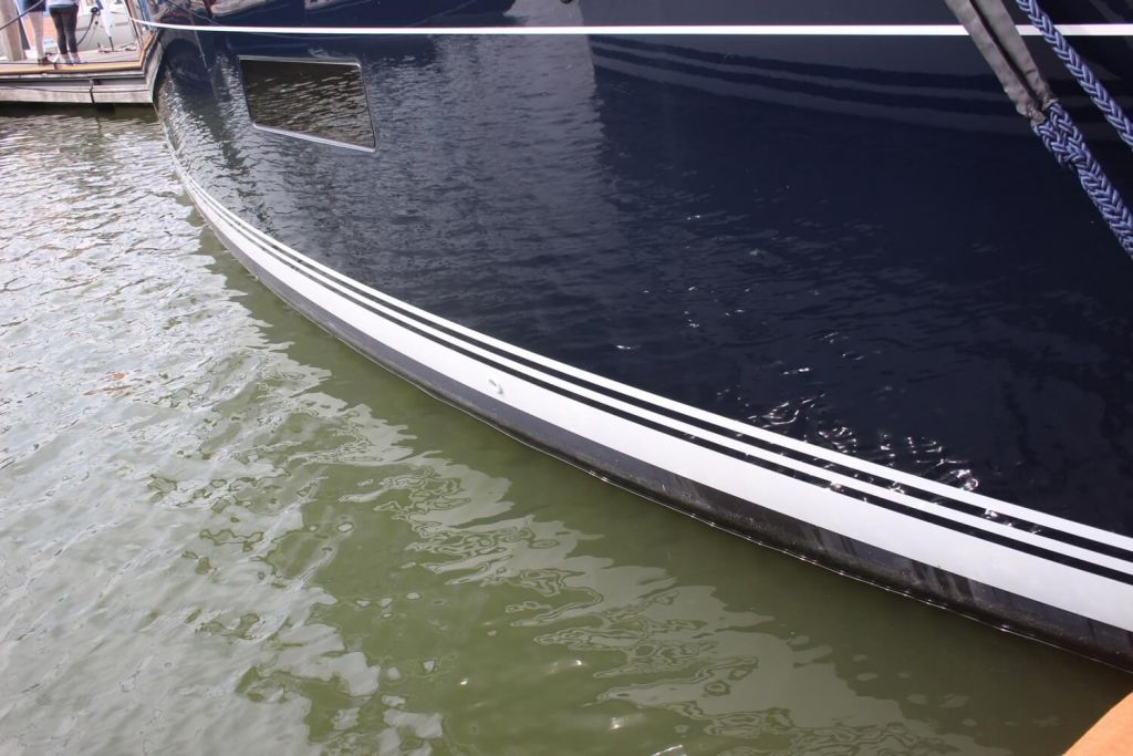 Does Bottom Paint Slow Down My Boat? Improve Sailing